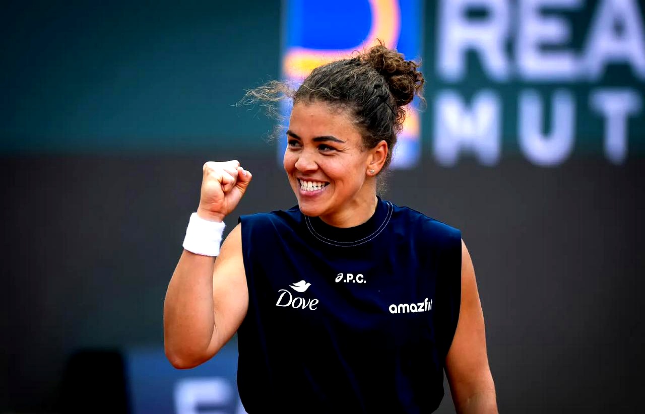 高芙状态火爆，美网四强战对阵巴塞罗那，达拉斯独行侠力争逆转的简单介绍